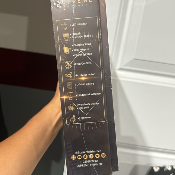 💚SUPREME TRIMMER
VADER CLIPPER - Picture 4 of 10